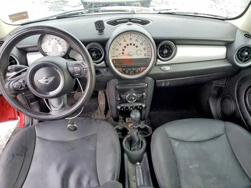 2013 MINI COOPER   