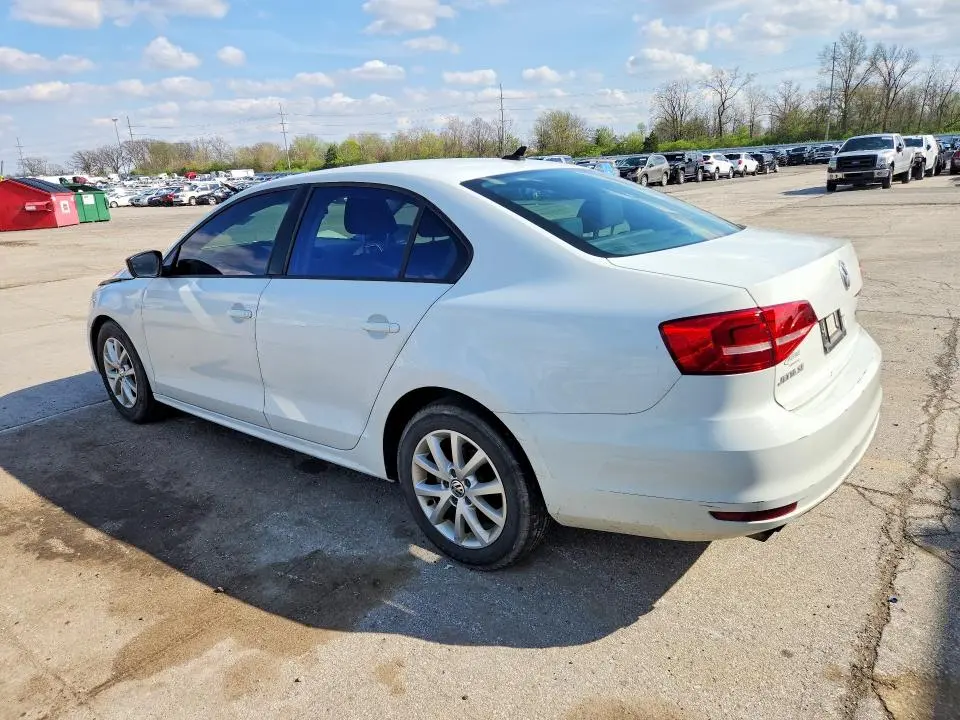 2015 VOLKSWAGEN JETTA SE  