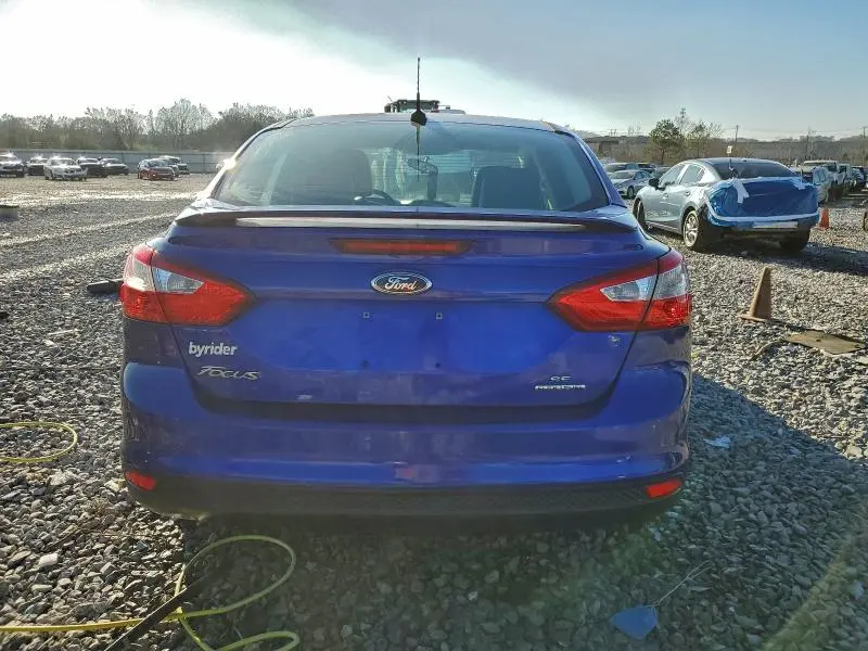 2014 FORD FOCUS SE  