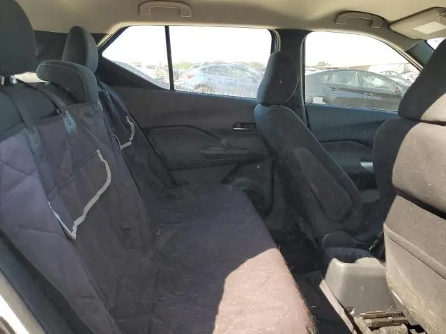 2020 NISSAN KICKS SV