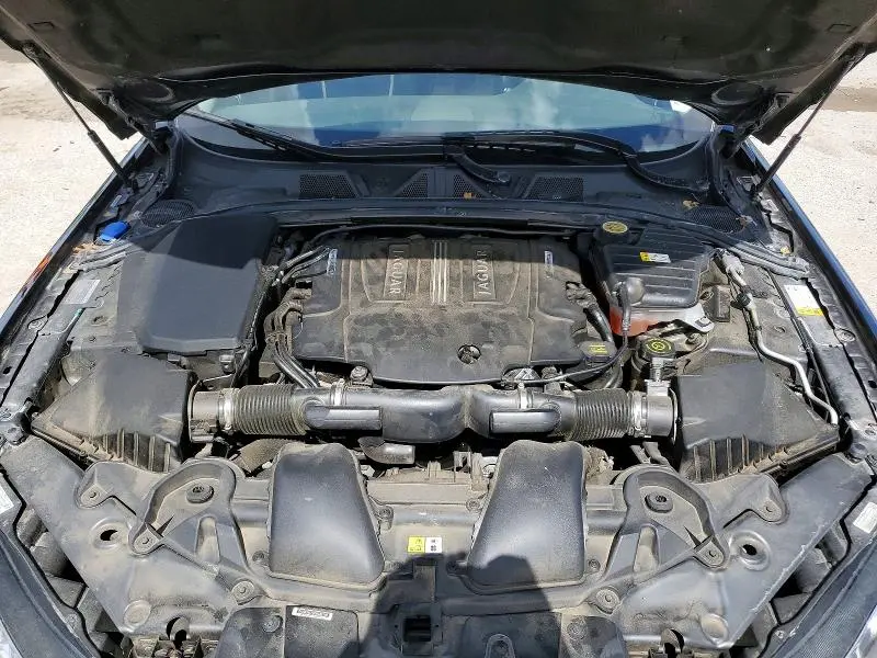 2013 JAGUAR XF   