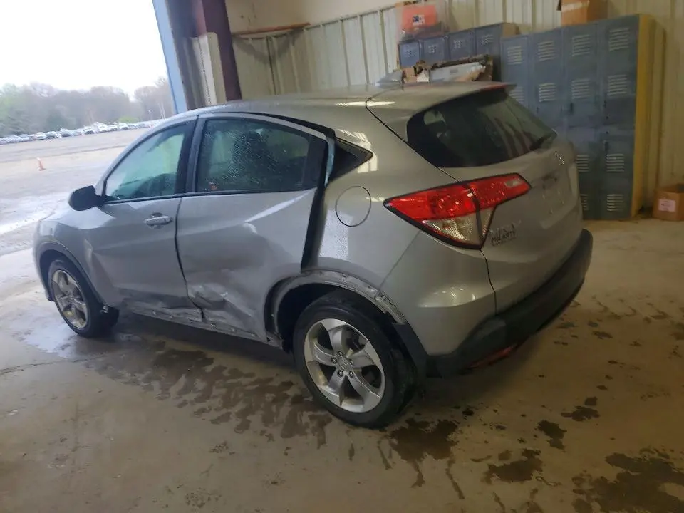 2021 HONDA HR-V LX  