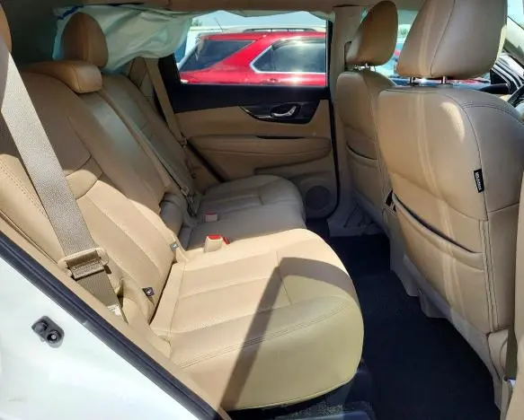 2017 NISSAN ROGUE SL  