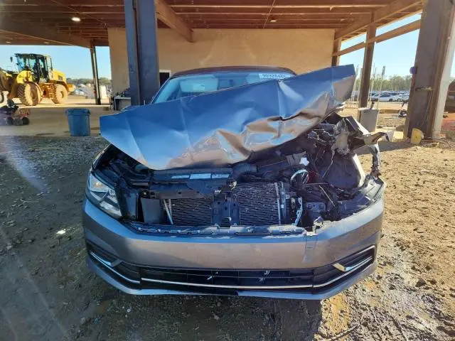 2016 VOLKSWAGEN PASSAT S  