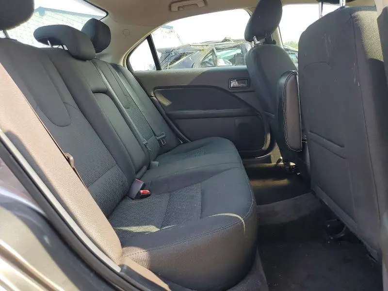 2011 FORD FUSION SE  
