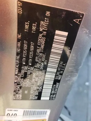 2017 TOYOTA SIENNA LE  