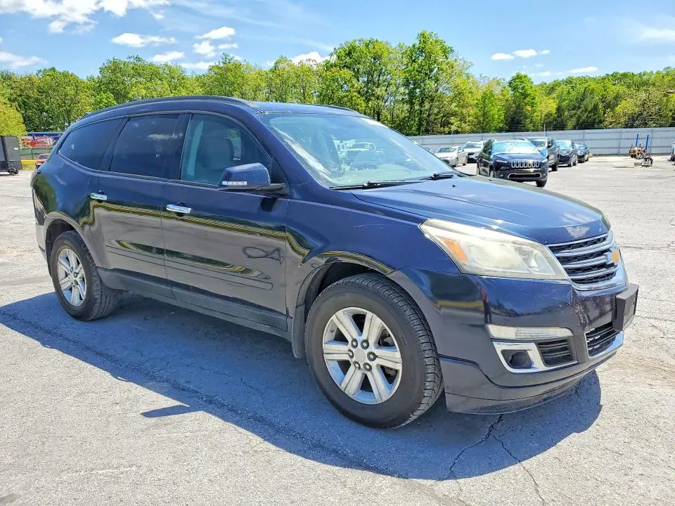 2016 CHEVROLET TRAVERSE LS  