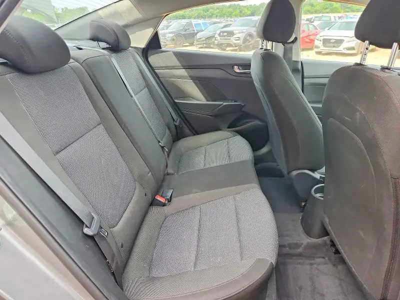 2022 HYUNDAI ACCENT SE  