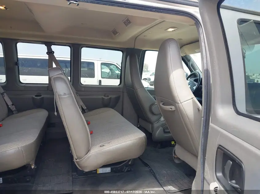 2017 CHEVROLET EXPRESS 3500 LT