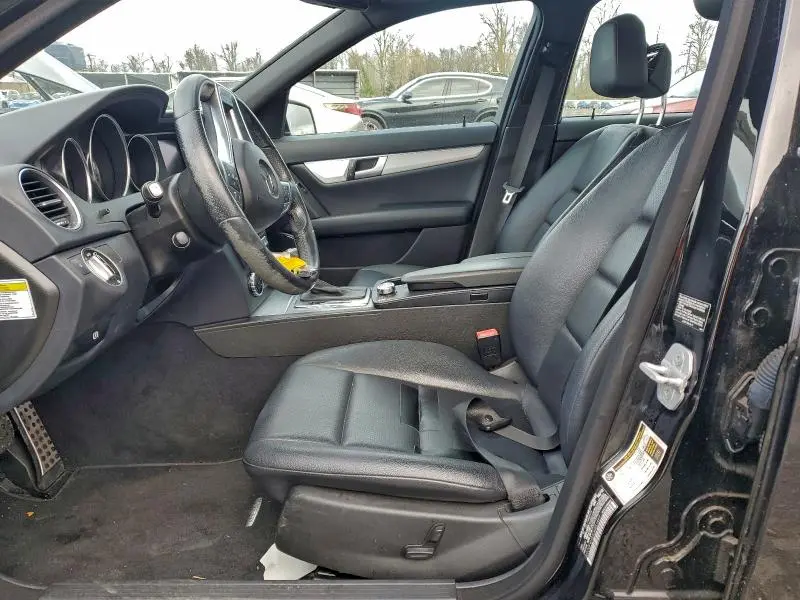2013 MERCEDES-BENZ C 250  