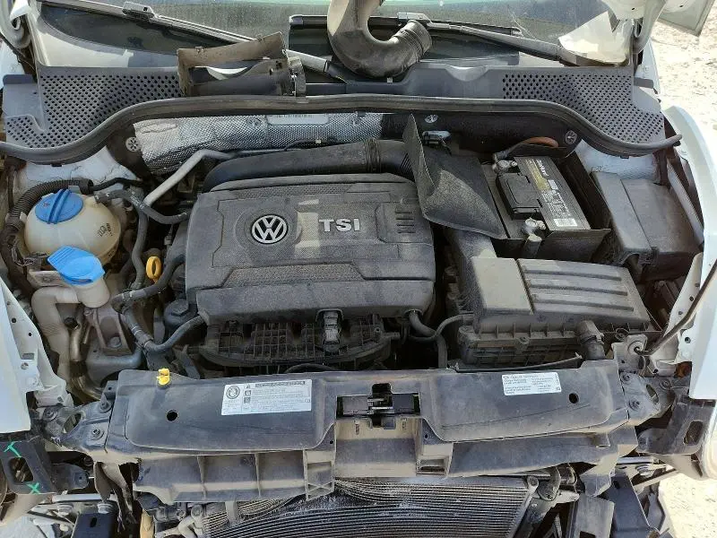 2017 VOLKSWAGEN BEETLE 1.8T  