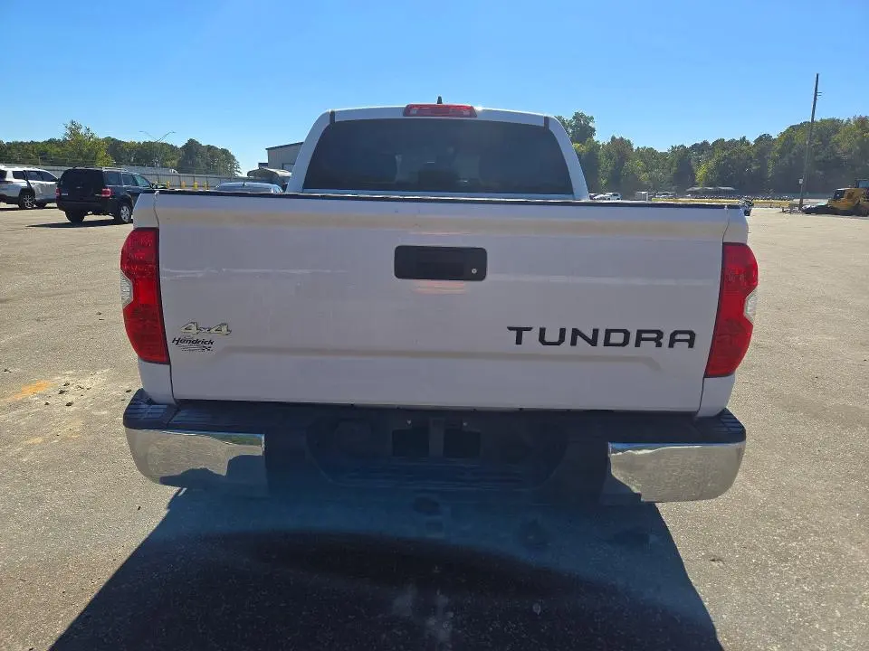 2021 TOYOTA TUNDRA SR5  