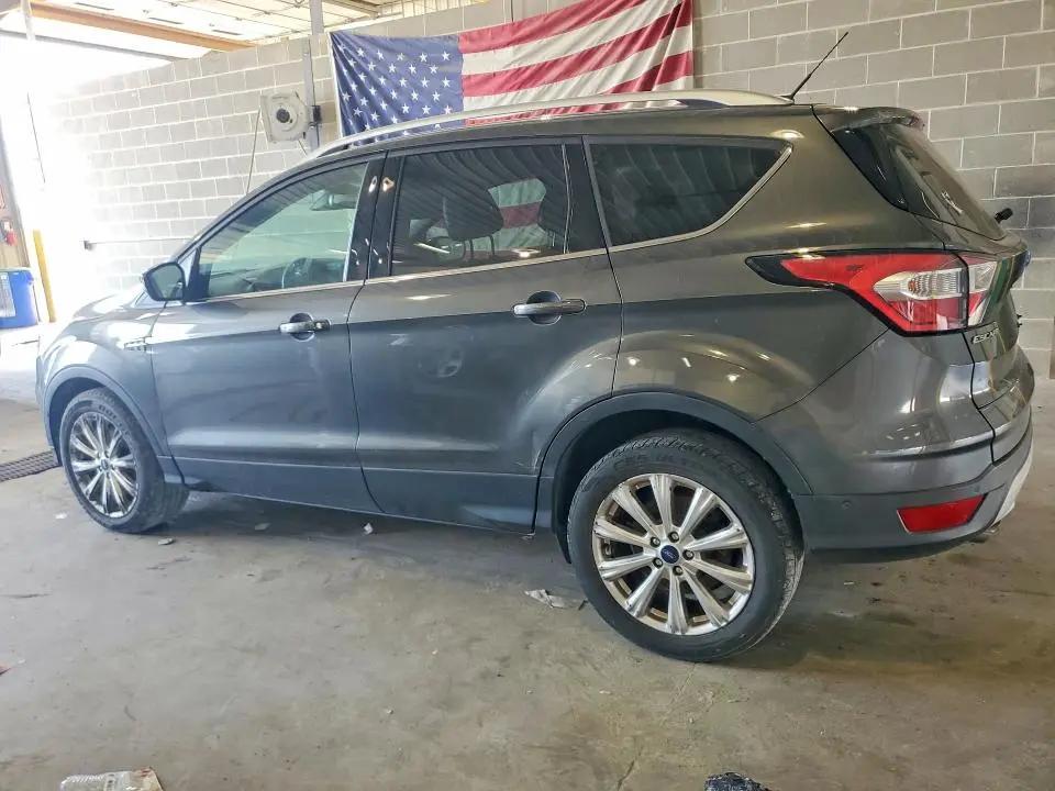 2017 FORD ESCAPE TITANIUM  