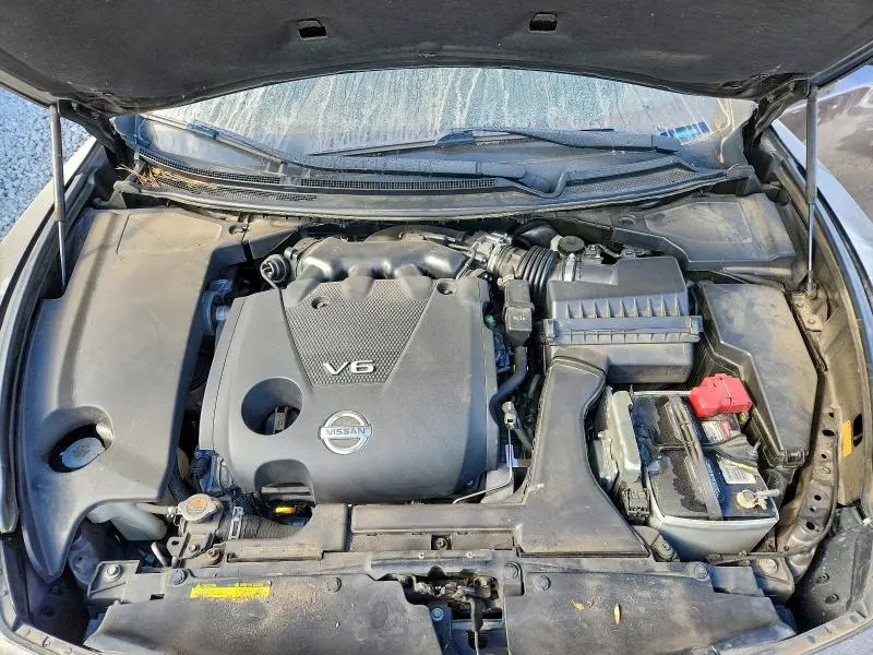 2014 NISSAN MAXIMA S  