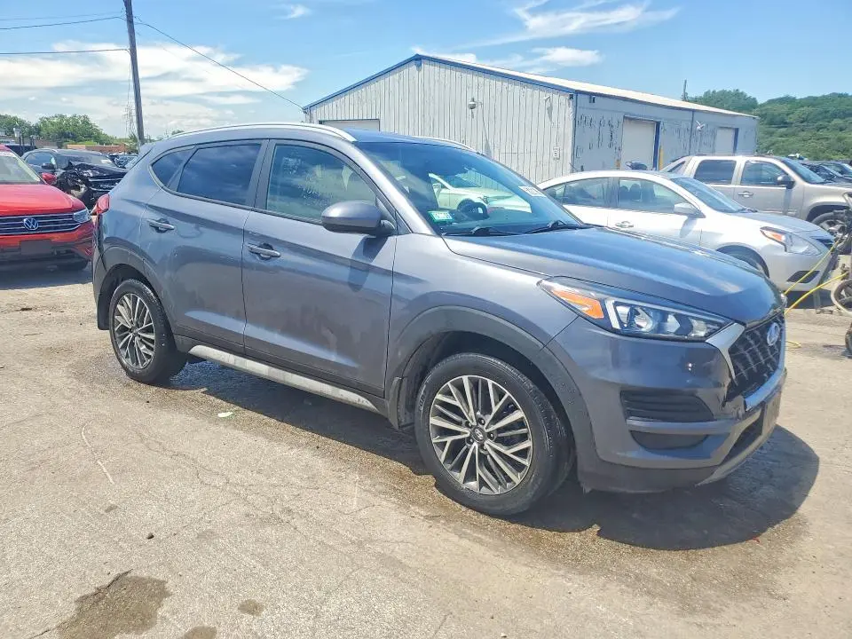 2021 HYUNDAI TUCSON SEL  