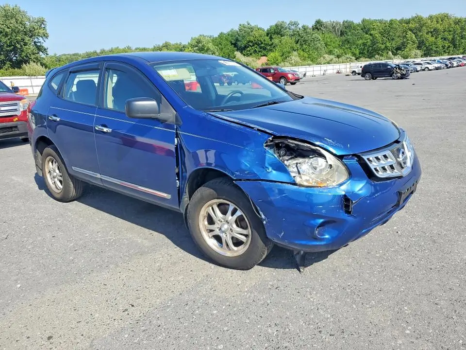 2011 NISSAN ROGUE S  