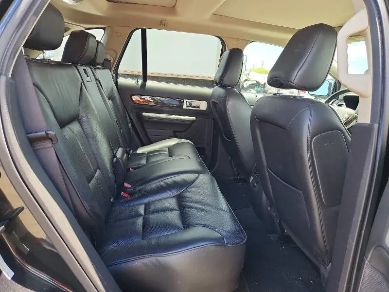 2010 LINCOLN MKX   