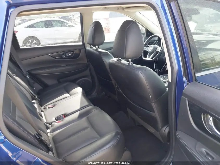 2018 NISSAN ROGUE SL