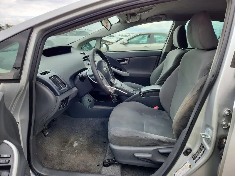 2011 TOYOTA PRIUS TWO  