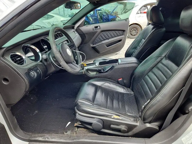 2010 FORD MUSTANG   