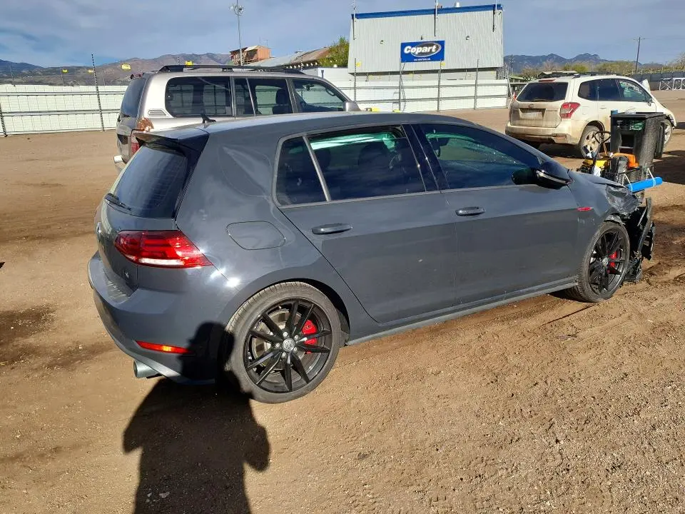 2019 VOLKSWAGEN GTI S  