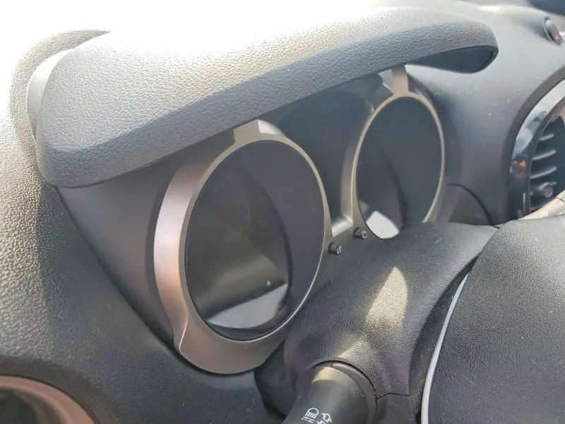 2013 NISSAN JUKE S  