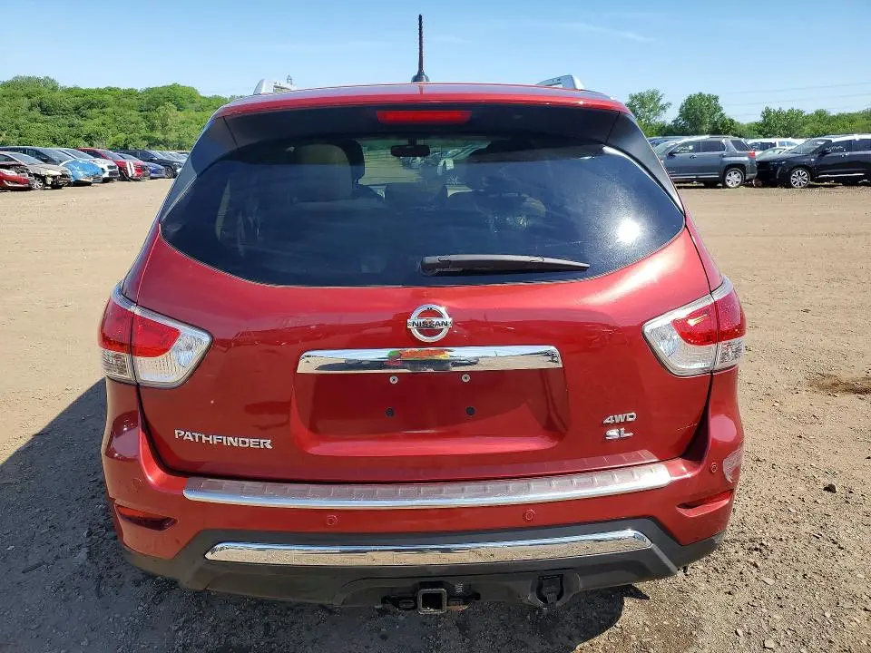 2015 NISSAN PATHFINDER SL  