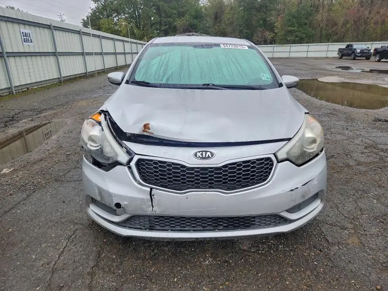 2016 KIA FORTE LX  