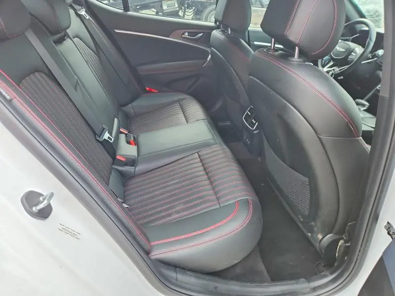 2024 GENESIS G70 2.5T STANDARD  