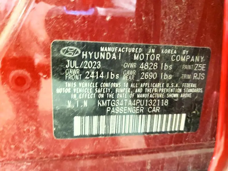 2023 GENESIS G70 2.0T AWD