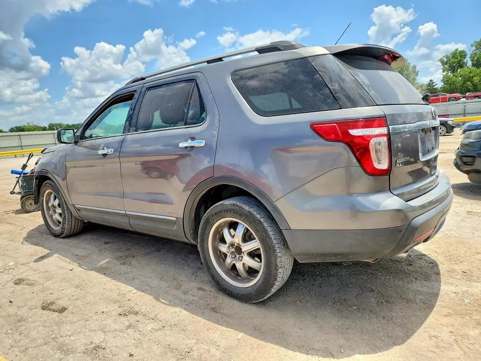 2013 FORD EXPLORER XLT  