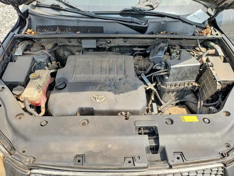 2010 TOYOTA RAV4 LIMITED  