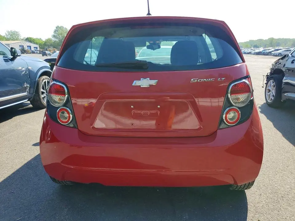 2013 CHEVROLET SONIC LT  