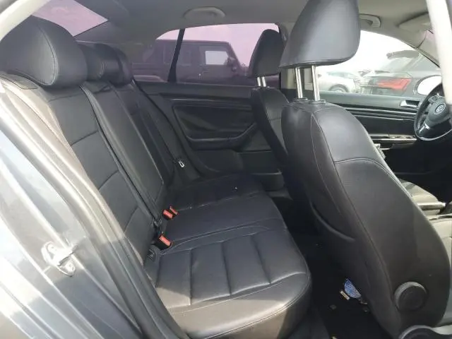 2010 VOLKSWAGEN JETTA TDI  