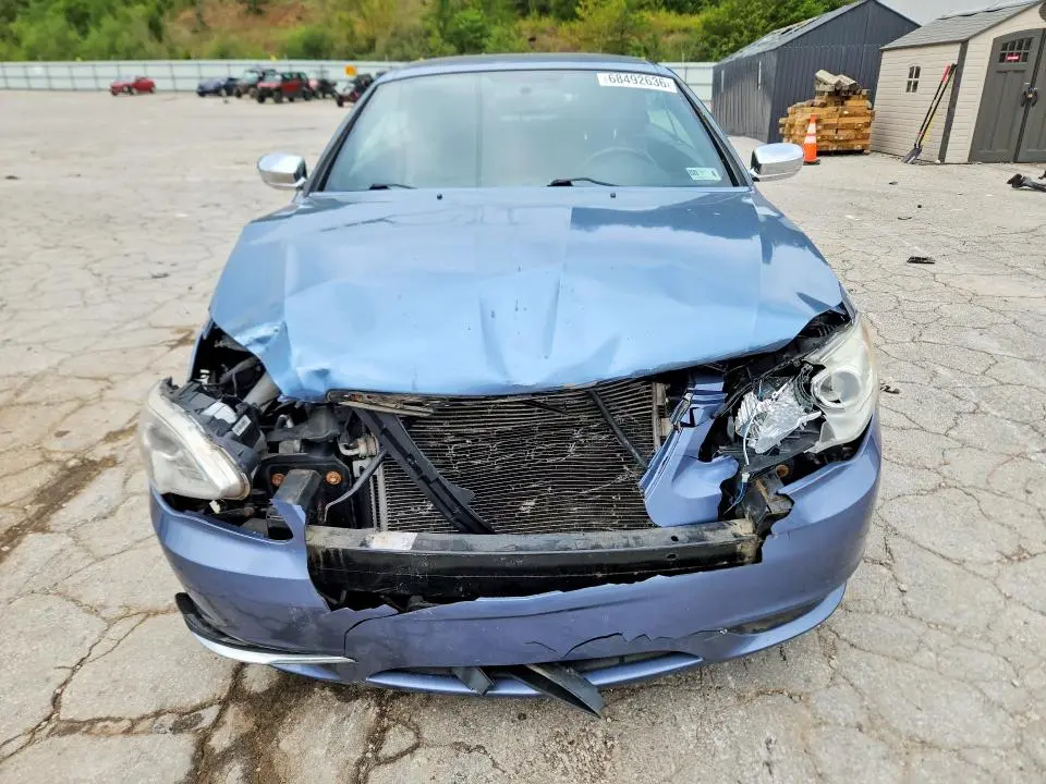 2011 CHRYSLER 200 LIMITED  