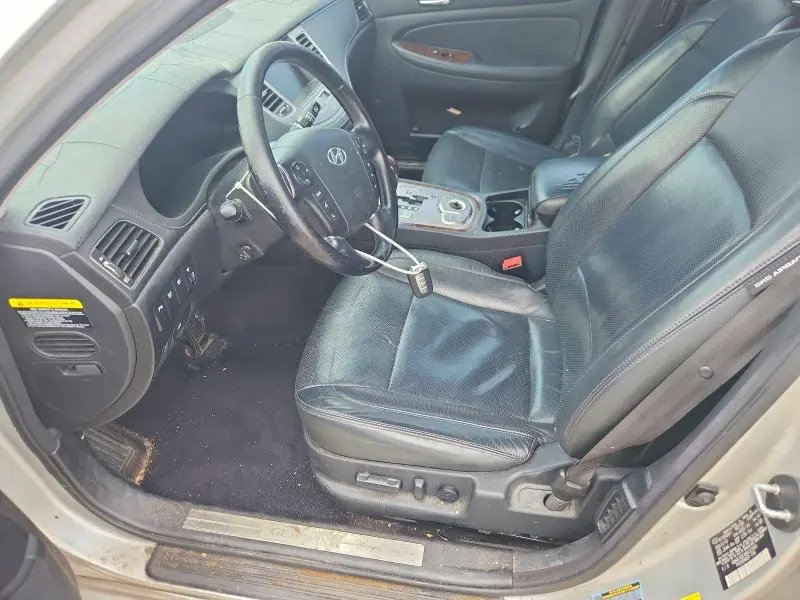 2011 HYUNDAI GENESIS 3.8L  