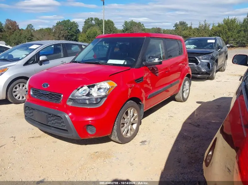 2013 KIA SOUL +