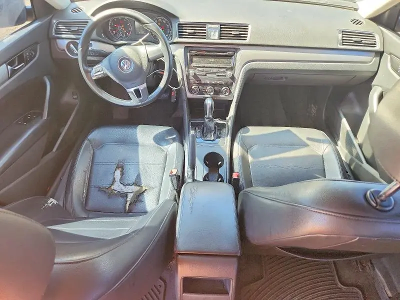 2015 VOLKSWAGEN PASSAT S  