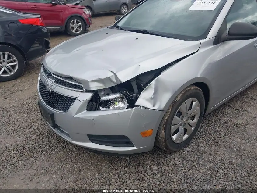 2013 CHEVROLET CRUZE LS AUTO