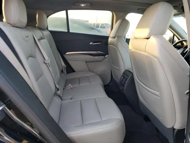 2023 CADILLAC XT4 LUXURY  