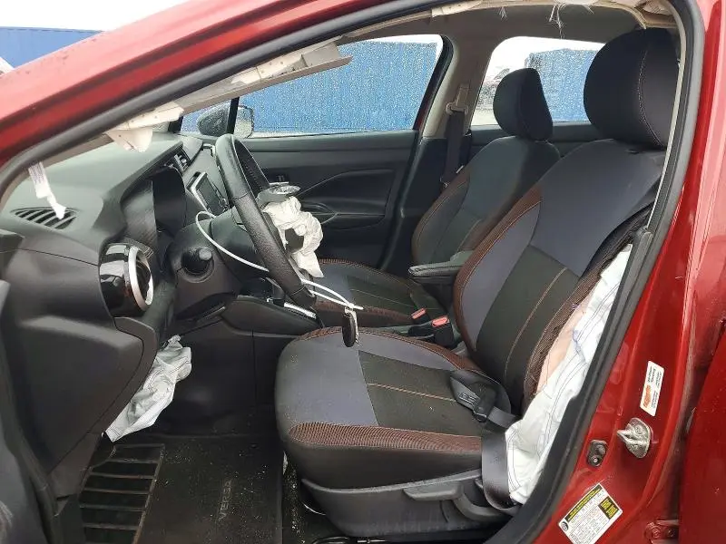 2020 NISSAN VERSA SR  