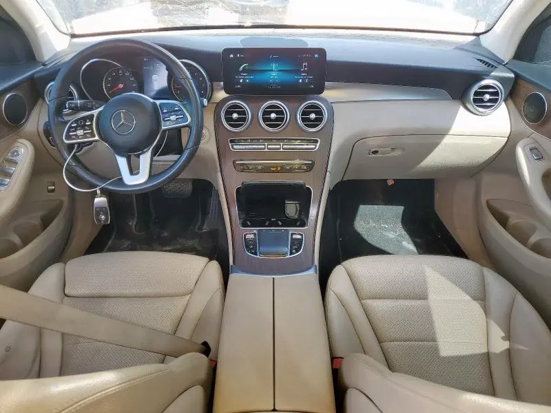 2022 MERCEDES-BENZ GLC 300  