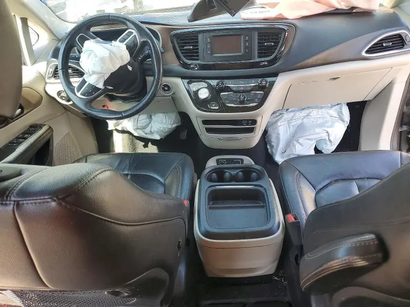 2017 CHRYSLER PACIFICA TOURING L  