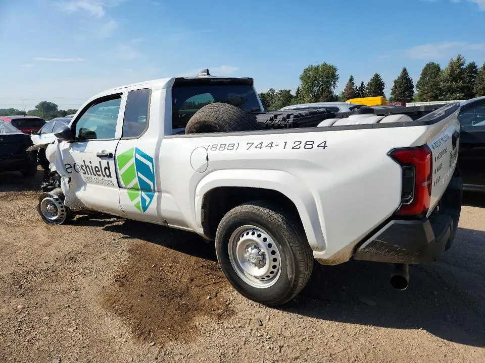 2025 TOYOTA TACOMA SR  