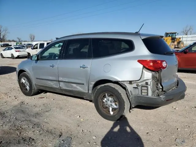 2012 CHEVROLET TRAVERSE LS  