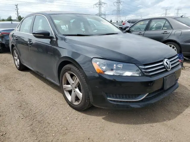 2012 VOLKSWAGEN PASSAT SE  
