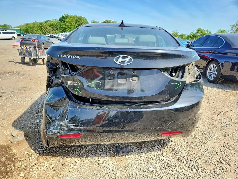 2013 HYUNDAI ELANTRA GLS  