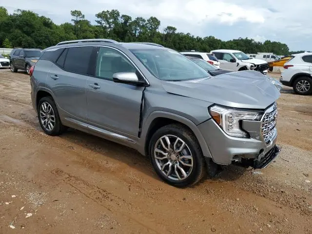 2024 GMC TERRAIN DENALI  