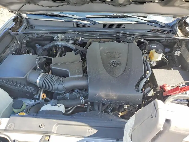2017 TOYOTA TACOMA SR5 V6  
