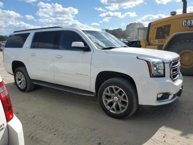 2016 GMC YUKON XL K1500 SLE  